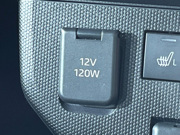 2021 Daihatsu Taft 5BA-LA900S (UW-69f49608274bb)[27]