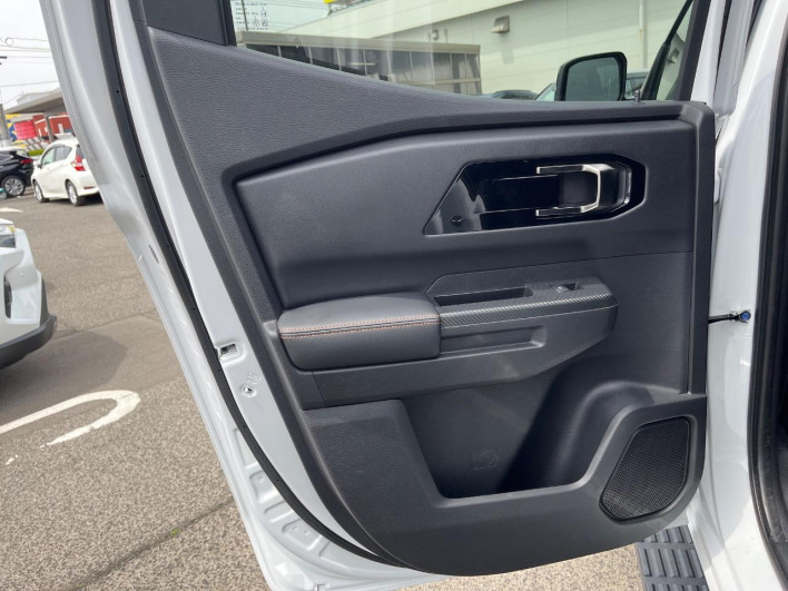 2025 Mitsubishi Triton 3DF-LC2T (UW-69f4960bcb57b)[17]