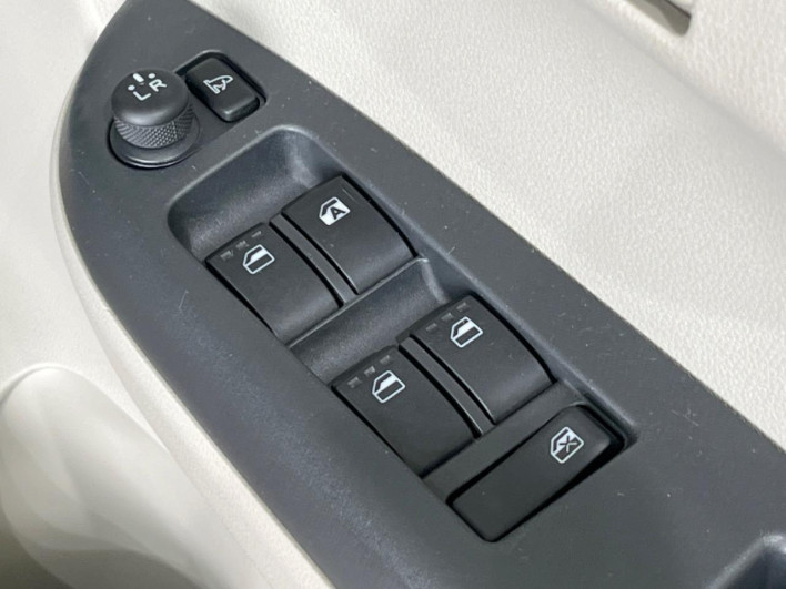 2018 Toyota Passo DBA-M710A (UW-69f4960fa574b)[5]
