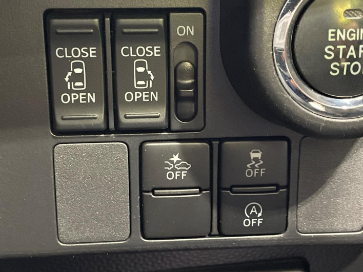 2017 Toyota TANK DBA-M900A (UW-69f4961004f63)[18]