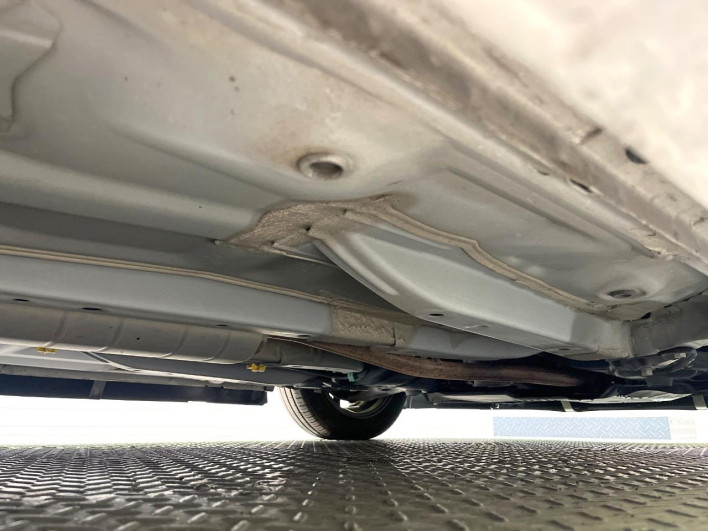 2017 Toyota Roomy DBA-M900A (UW-69f49611535da)[27]