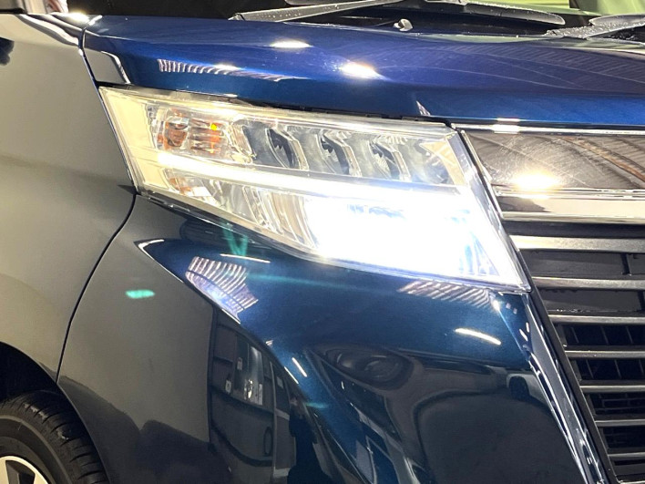 2017 Toyota Roomy DBA-M900A (UW-69f496118cf65)[11]