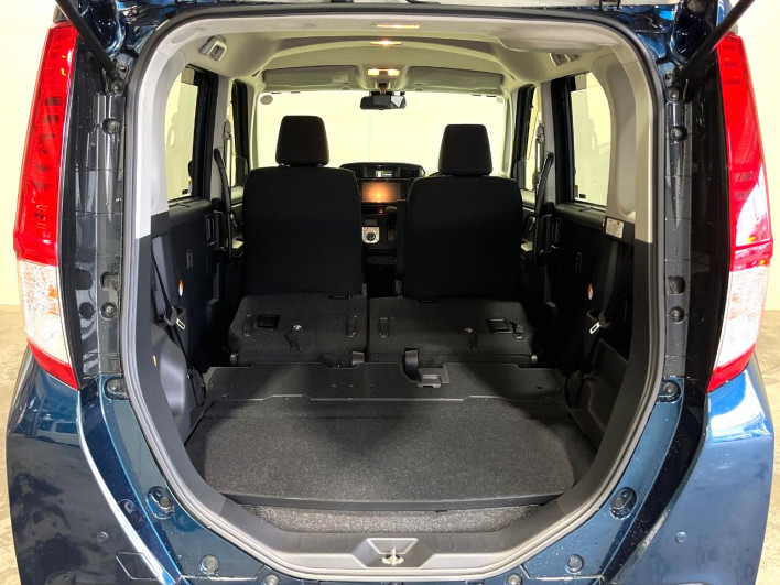 2017 Toyota Roomy DBA-M900A (UW-69f496118cf65)[26]