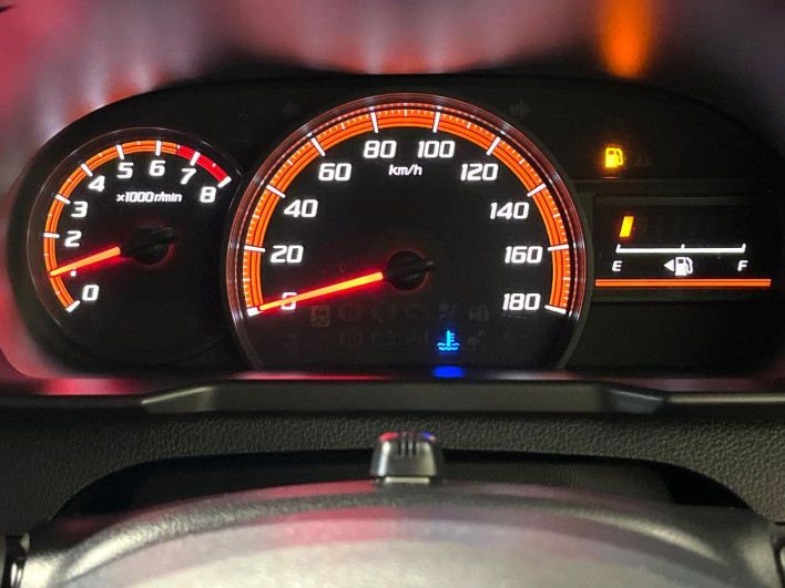 2017 Toyota Roomy DBA-M900A (UW-69f496118cf65)[2]