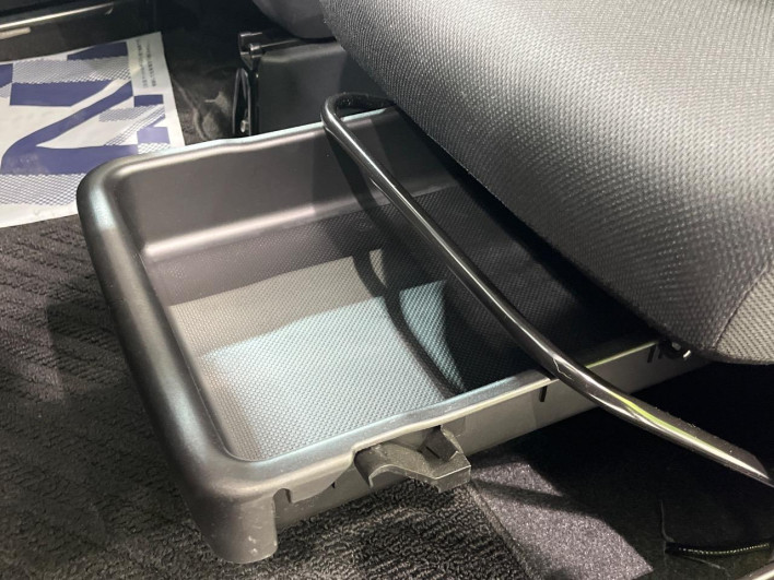 2018 Toyota Roomy DBA-M900A (UW-69f4961228d29)[12]