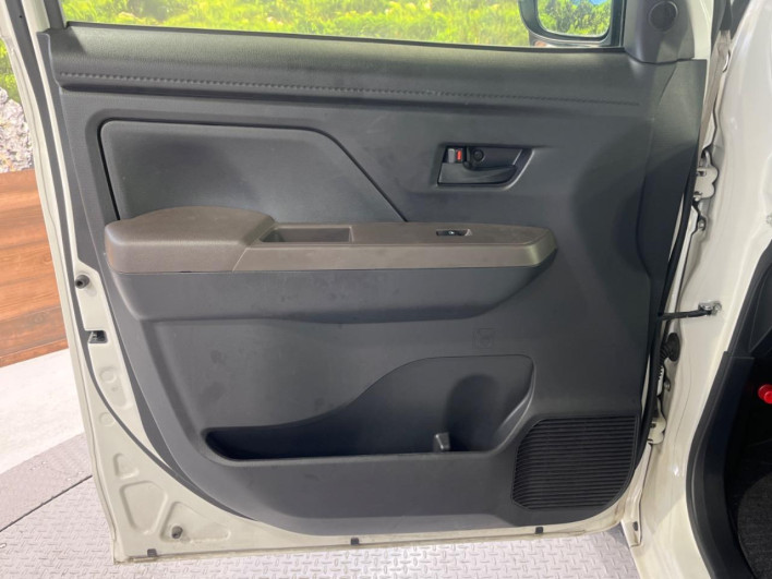 2021 Toyota Roomy 5BA-M900A (UW-69f496155bdb6)[28]