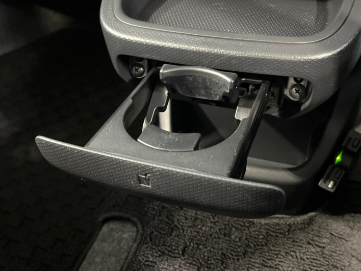 2014 Suzuki Solio DBA-MA15S (UW-69f496198d63e)[29]