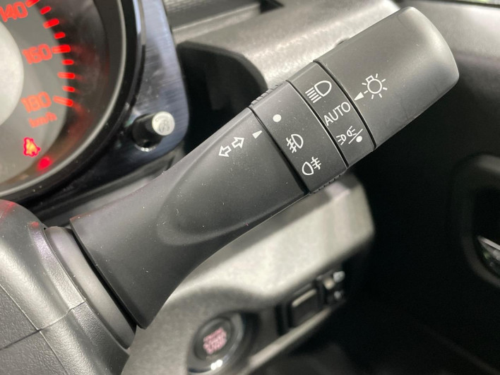 2026 Suzuki Jimny Nomad 3BA-JC74W (UW-69f4961e0bf55)[28]
