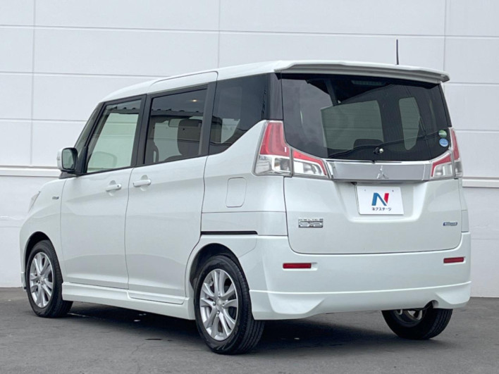 2017 Mitsubishi Delica D:2 DAA-MB36S (UW-69f49622479b1)[20]