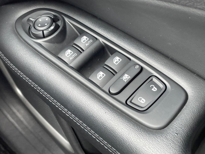 2018 Chrysler Jeep Compass ABA-M624 (UW-69f49622d91ac)[11]