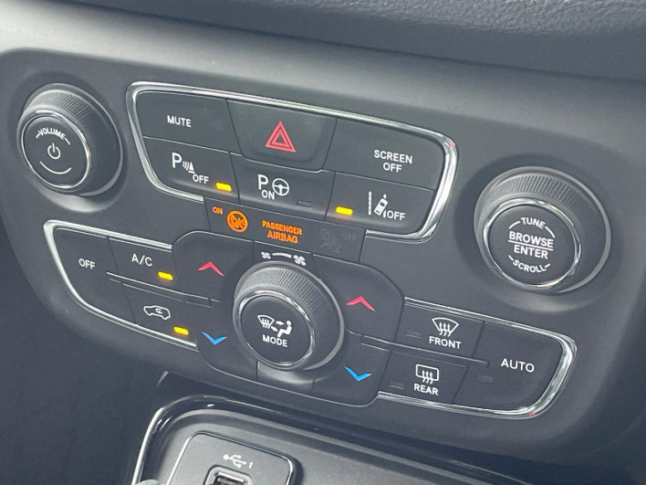 2018 Chrysler Jeep Compass ABA-M624 (UW-69f49622d91ac)[13]