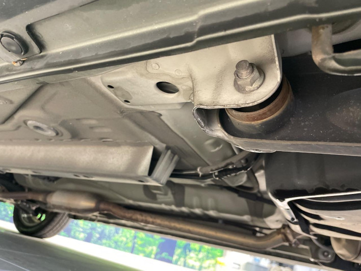 2014 Suzuki Spacia Custom DBA-MK32S (UW-69f4962c0cd3b)[25]