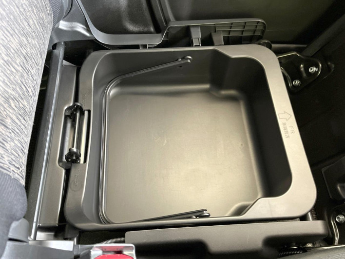 2018 Suzuki Spacia Custom DAA-MK53S (UW-69f496321e733)[27]