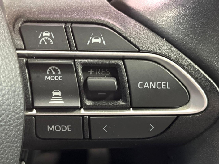 2022 Toyota Voxy 6BA-MZRA90W (UW-69f4966888629)[28]