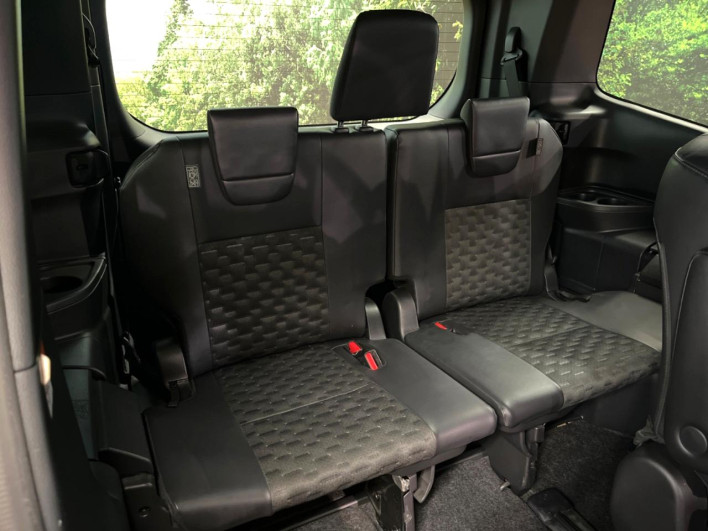 2022 Toyota Voxy 6BA-MZRA90W (UW-69f4966888629)[9]
