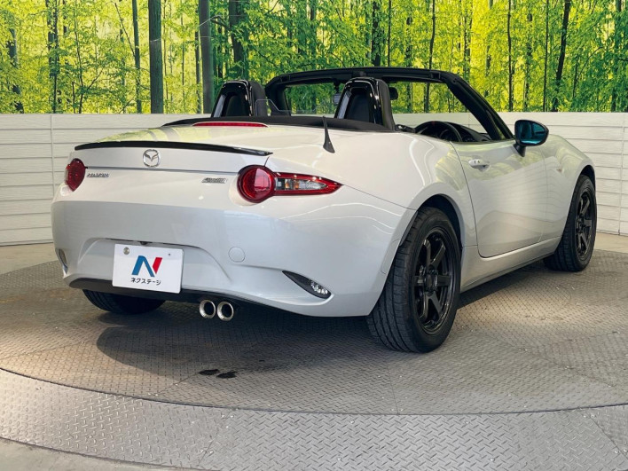 2015 Mazda Roadster DBA-ND5RC (UW-69f4966cf2403)[18]
