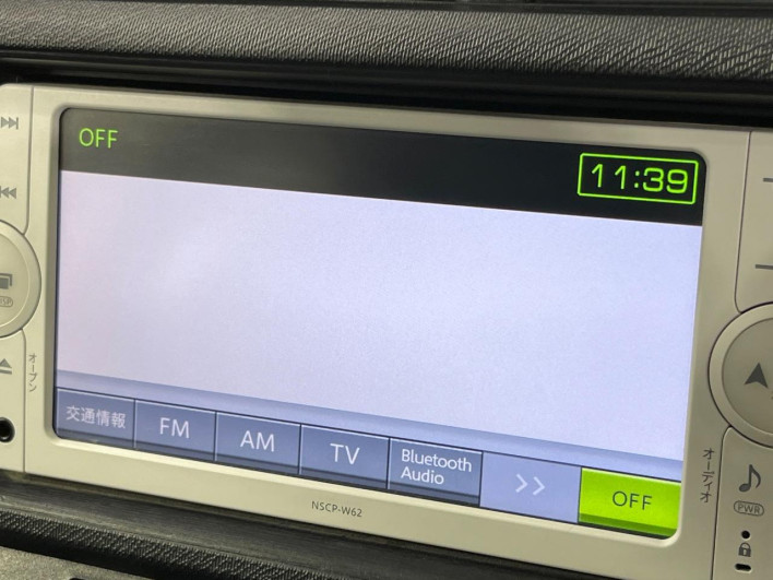 2013 Toyota Aqua DAA-NHP10 (UW-69f4966eabd5b)[19]