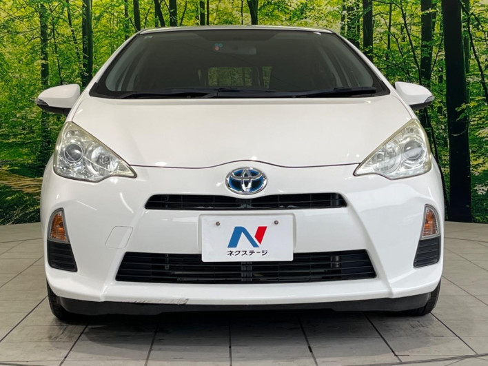 2013 Toyota Aqua DAA-NHP10 (UW-69f4966ee3ec2)[4]