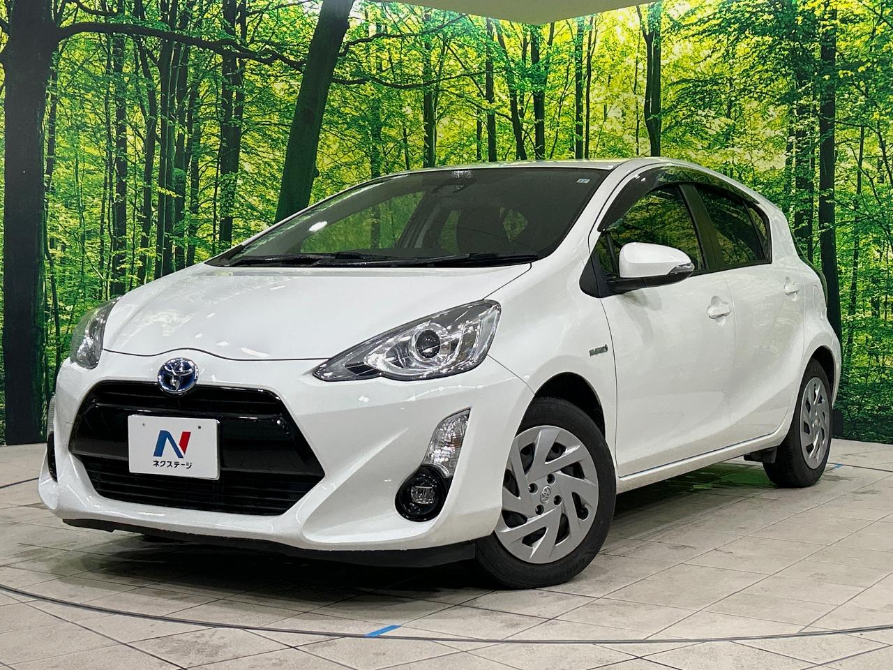 2015 Toyota Aqua DAA-NHP10