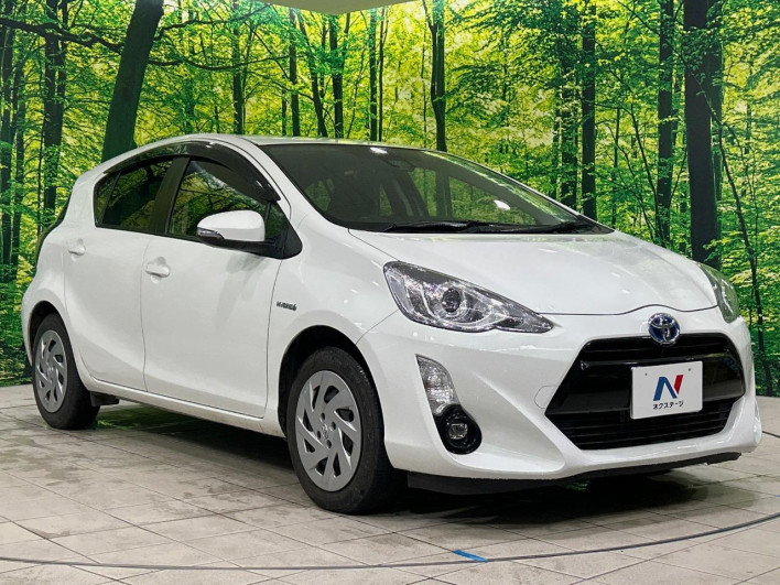 2015 Toyota Aqua DAA-NHP10 (UW-69f4966f9bbfc)[17]