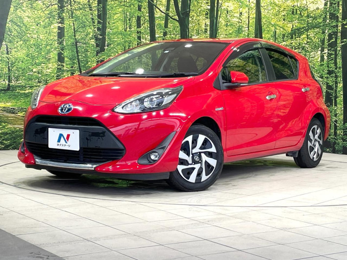 2019 Toyota Aqua DAA-NHP10 (UW-69f49670e6fd9)[0]