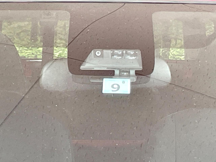 2019 Toyota Aqua DAA-NHP10 (UW-69f49670e6fd9)[16]