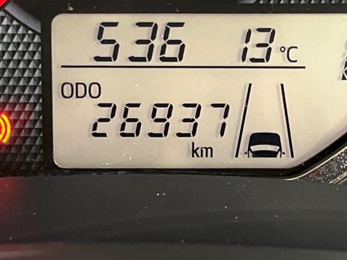 2015 Toyota Corolla Axio DBA-NRE161 (UW-69f49676eed66)[2]