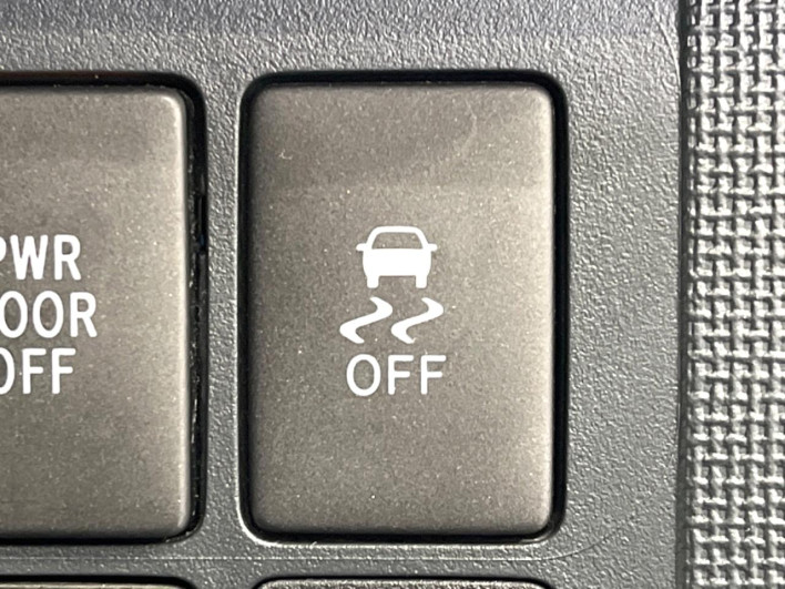 2016 Toyota Spade DBA-NSP141 (UW-69f496772ed60)[12]