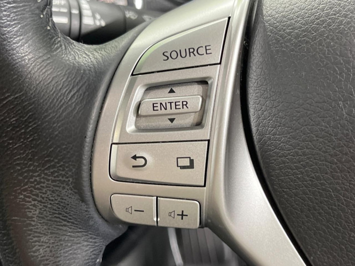 2014 Nissan X-Trail DBA-NT32 (UW-69f49679d06dc)[12]