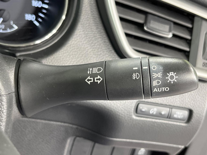 2014 Nissan X-Trail DBA-NT32 (UW-69f49679d06dc)[14]