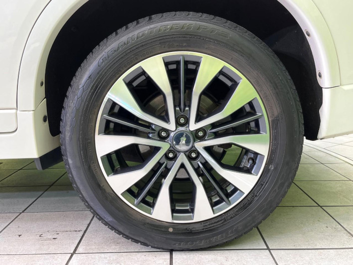 2015 Nissan X-Trail DBA-NT32 (UW-69f4967a49e55)[11]
