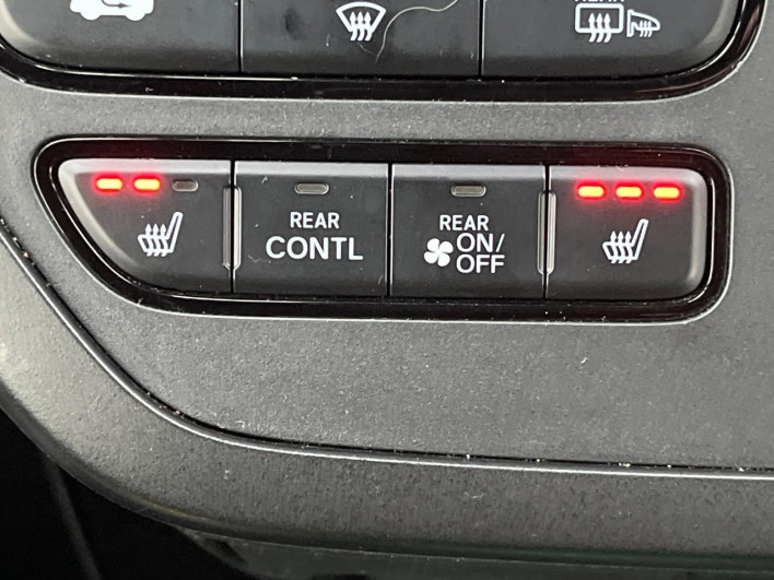 2022 Honda Step Wagon 6AA-RP8 (UW-69f496831c4d5)[23]