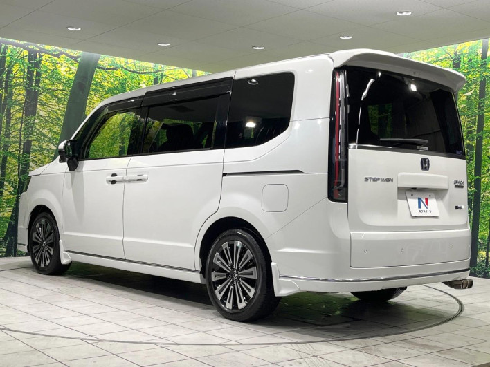 2023 Honda Step Wagon 6AA-RP8 (UW-69f49683c5583)[8]