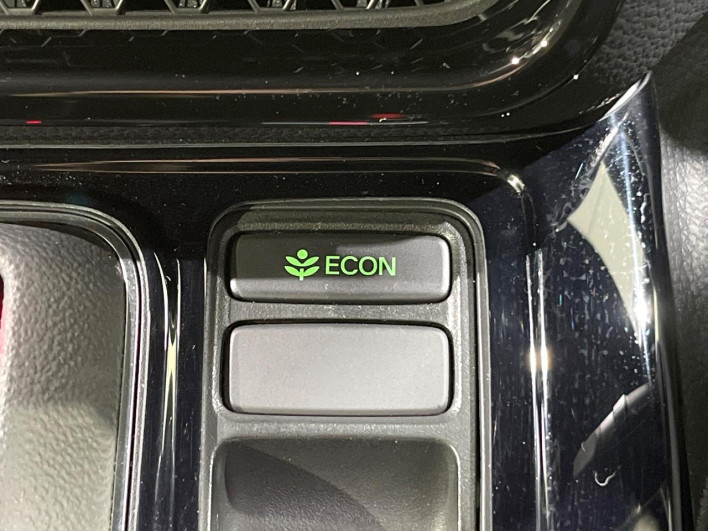 2023 Honda Step Wagon 6AA-RP8 (UW-69f49683c5583)[26]