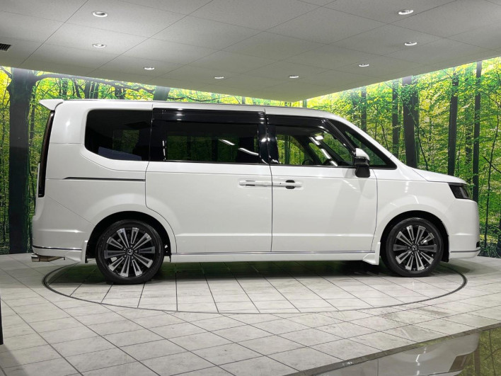 2023 Honda Step Wagon 6AA-RP8 (UW-69f49683c5583)[10]