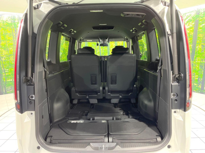 2023 Honda Step Wagon 6AA-RP8 (UW-69f49683c5583)[18]