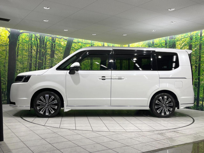 2023 Honda Step Wagon 6AA-RP8 (UW-69f49683c5583)[7]