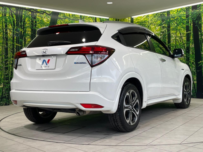 2014 Honda VEZEL DAA-RU3 (UW-69f4968503f58)[7]