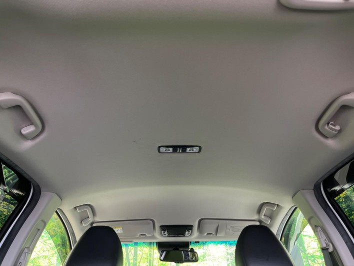 2014 Honda VEZEL DAA-RU3 (UW-69f4968503f58)[19]
