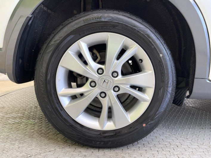 2016 Honda VEZEL DAA-RU3 (UW-69f49685d2c1b)[17]