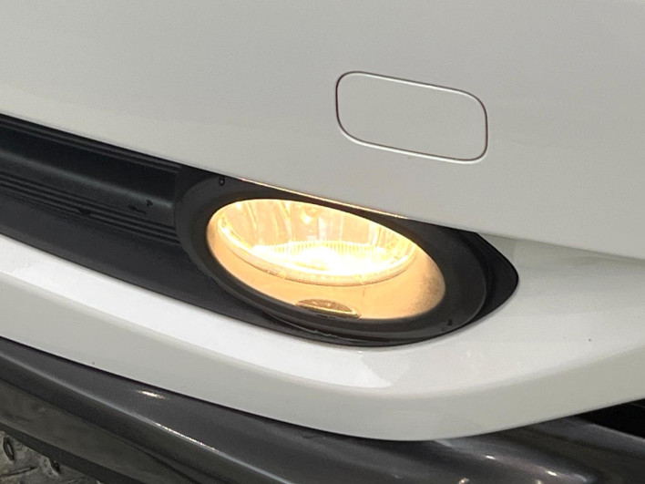 2016 Honda VEZEL DAA-RU3 (UW-69f49685d2c1b)[9]