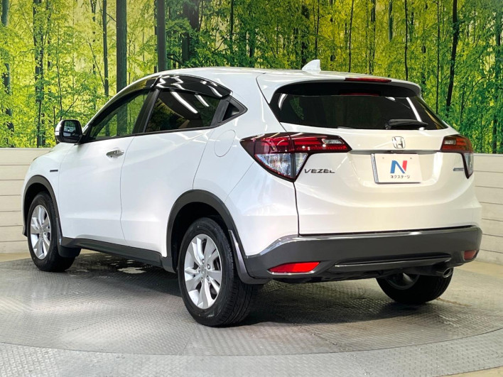 2016 Honda VEZEL DAA-RU3 (UW-69f49685d2c1b)[28]