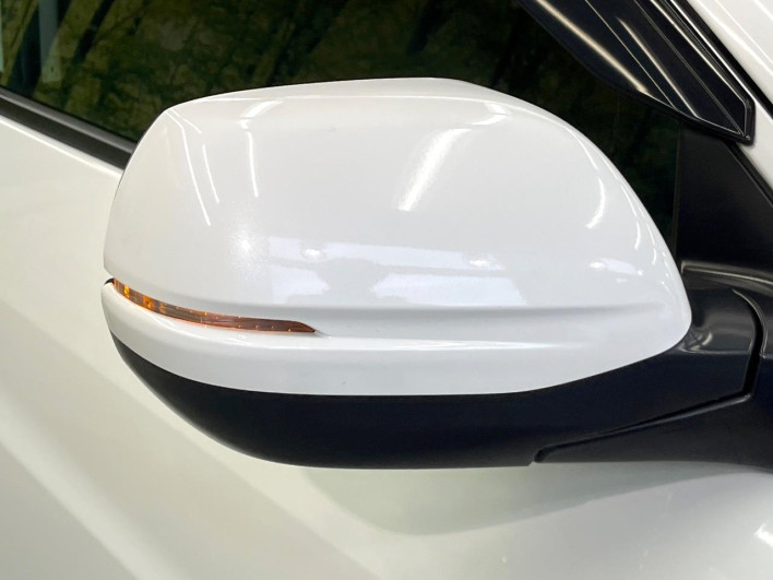 2016 Honda VEZEL DAA-RU3 (UW-69f49685d2c1b)[14]
