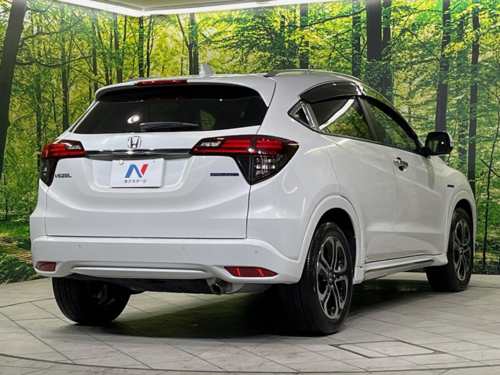 2018 Honda VEZEL DAA-RU3 (UW-69f4968773c1c)[5]