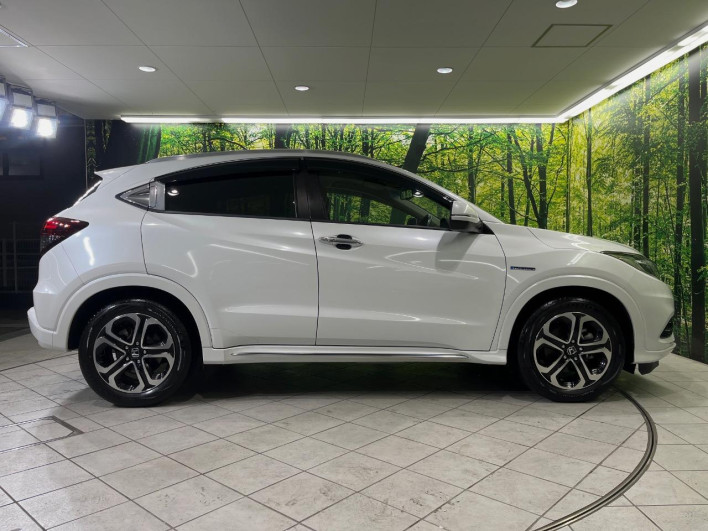 2018 Honda VEZEL DAA-RU3 (UW-69f4968773c1c)[4]
