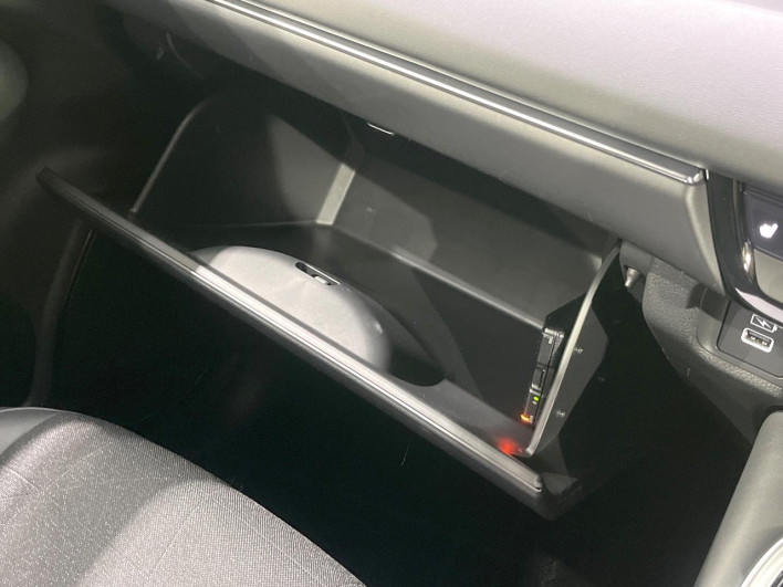 2021 Honda VEZEL 6AA-RV5 (UW-69f4968829841)[26]