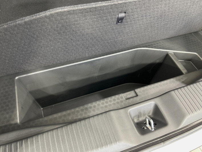 2024 Honda VEZEL 6AA-RV5 (UW-69f4968c60491)[21]