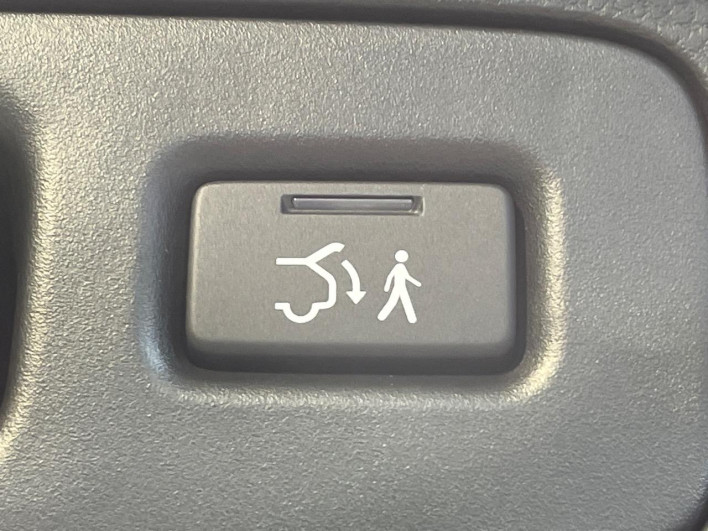2025 Honda VEZEL 6AA-RV5 (UW-69f4968e01379)[27]