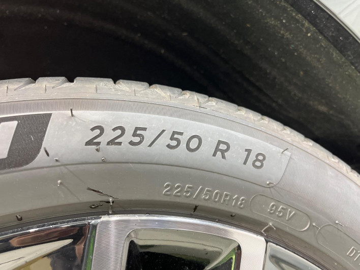 2025 Honda VEZEL 6AA-RV5 (UW-69f4968e01379)[6]