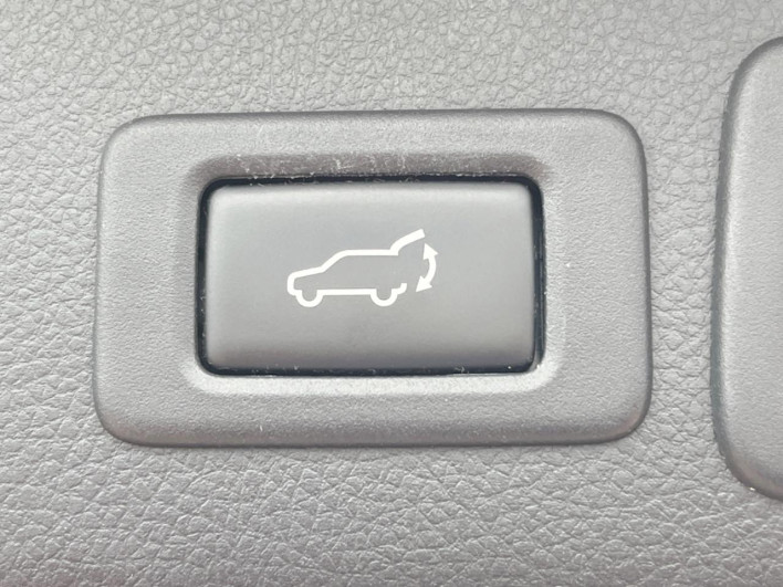 2013 Subaru Forester DBA-SJG (UW-69f49693a2df7)[17]